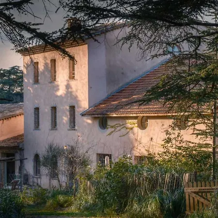 Commanderie De Peyrassol- Bastide De La Rouviere * Flassans-sur-Issole