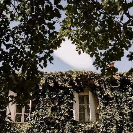Commanderie De Peyrassol- Bastide De La Rouviere